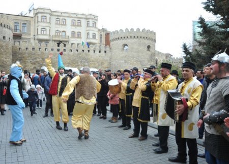 Bakıda "İlaxır çərşənbə" təntənəli şəkildə qeyd olunacaq