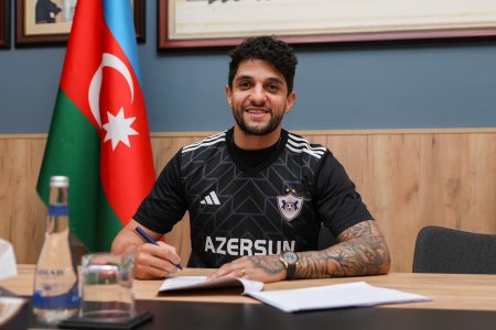 Kadinin "Qarabağ"a transferinin detalları bəlli oldu 