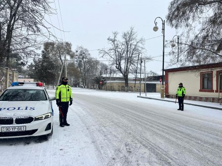 Bakıya sabah da qar yağacaq